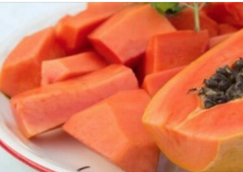 Saiba o que uma fatia de mamão pode causar na sua saúde se comer todos os dias