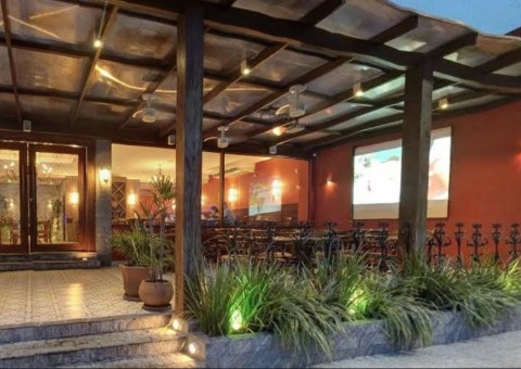 Restaurante italiano inova com sabores especiais de pizzas e massas