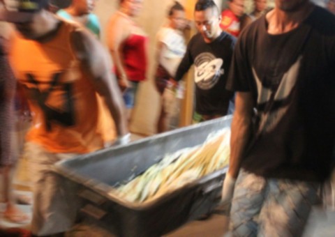 Jovem é morta a tiros e outra é baleada após ter casa invadida em Manaus