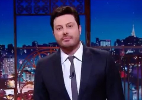 Danilo Gentili é condenado a devolver 1 ano de salário à Band