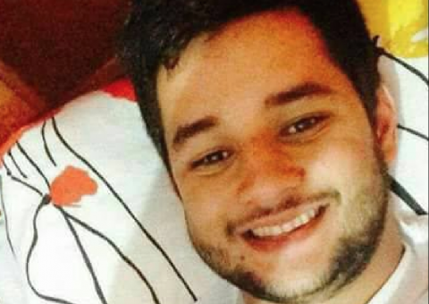 Polícia decreta prisão de homem que jogou água quente em namorada no Amazonas