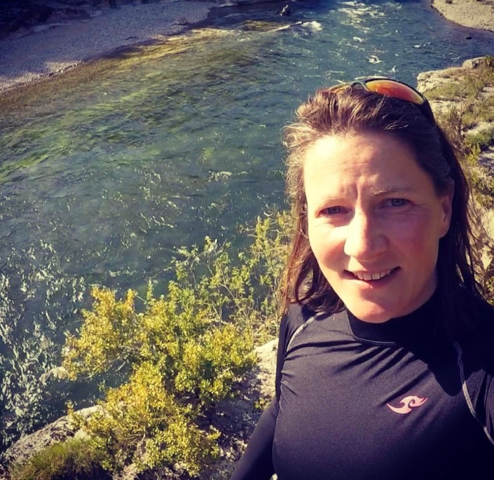 Imprensa internacional repercute caso de turista britânica assassinada no Amazonas