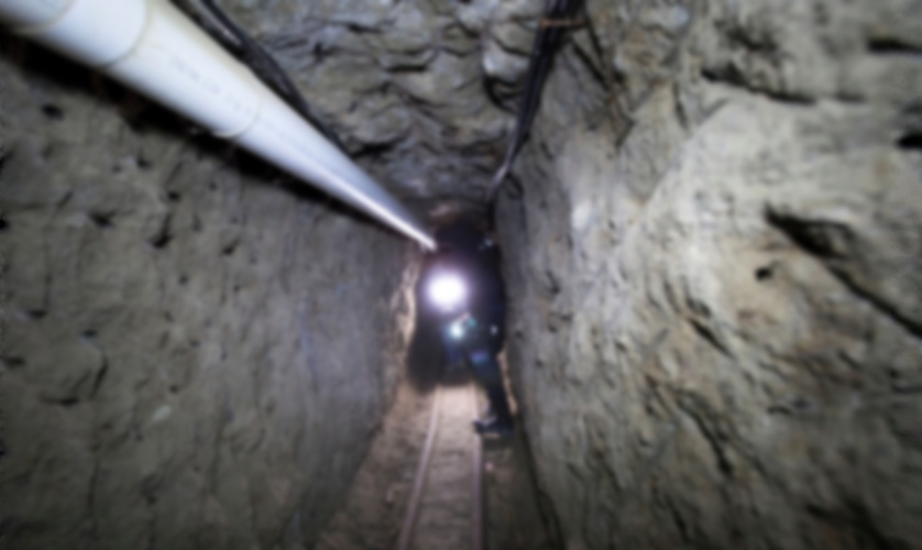 Após investigações, túnel é descoberto em banheiro de delegacia no Amazonas