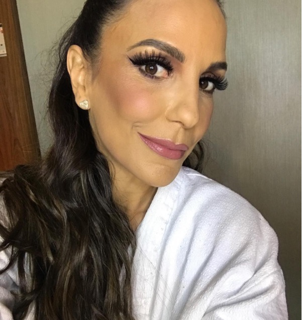 Grávida de gêmeas, Ivete Sangalo fica fora do Carnaval 2018