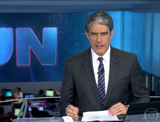 William Bonner vai trabalhar de cadeiras de rodas e é malvisto na Globo 