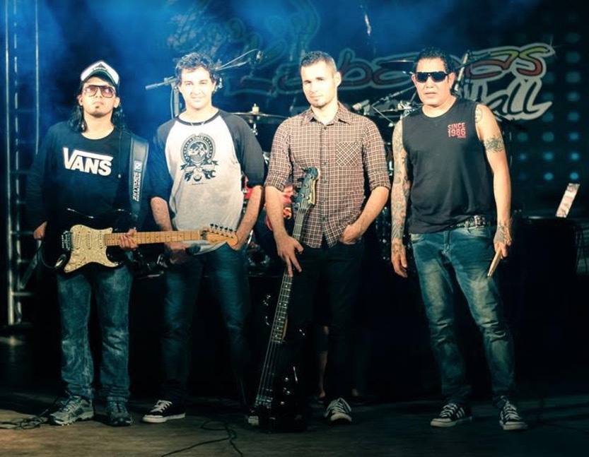 Banda Essence comemora 20 anos de estrada com show no Teatro Amazonas