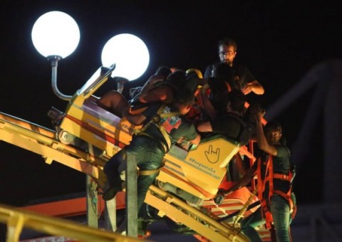 Quatro pessoas ficam presas no alto da montanha-russa no Rock in Rio