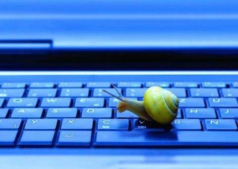 Internet brasileira fica mais lenta devido a furacão em Porto Rico