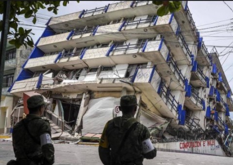 México pede ajuda a engenheiros e construtores para evitar novos desabamentos de prédios