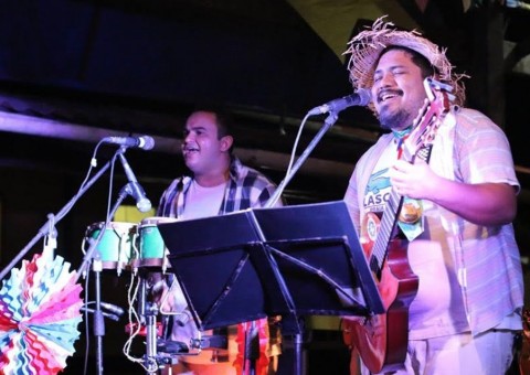 Axerito tem fim de semana com muito forró, samba e MPB