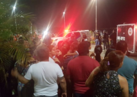 Homem é assassinado e outro fica ferido após discussão na praia da Ponta Negra, em Manaus