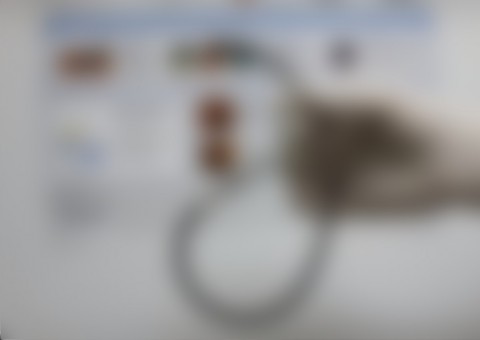 Médicos retiram tubo de estômago de mulher após 17 anos 