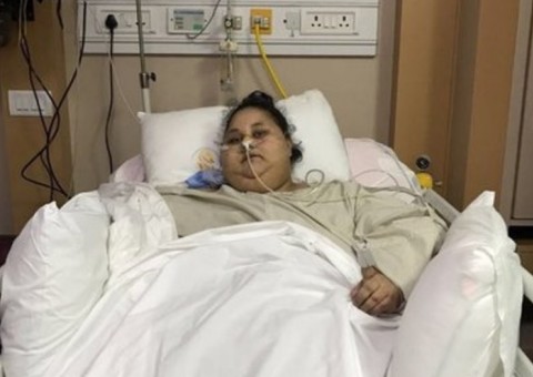 Mulher que já pesou meia tonelada morre aos 37 anos 