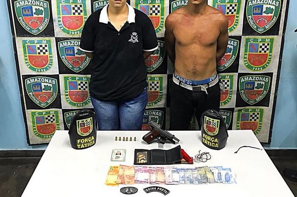 Para escapar de assalto, taxista se joga de carro em movimento em avenida de Manaus