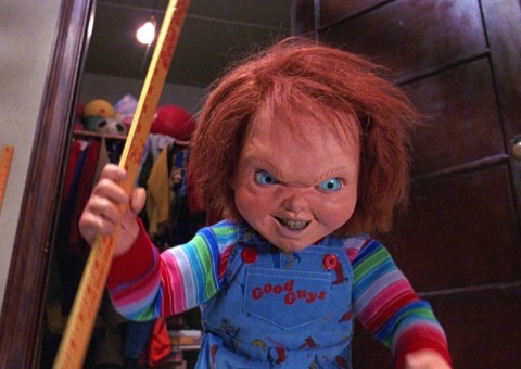 Brinquedo Assassino ataca em 3 clipes de O Culto de Chucky