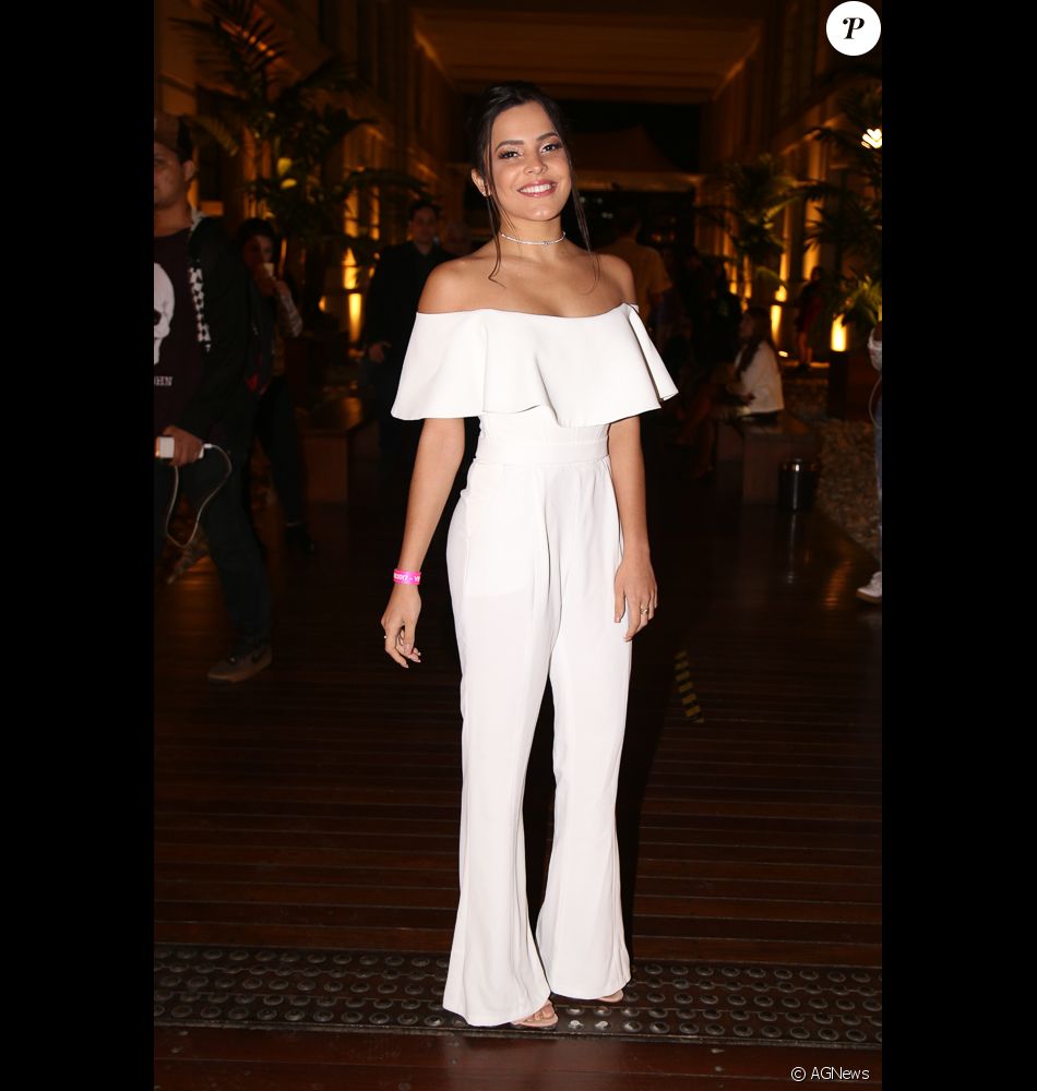 Ex-BBB Emilly barra Whinderson e vence prêmio como personalidade da internet