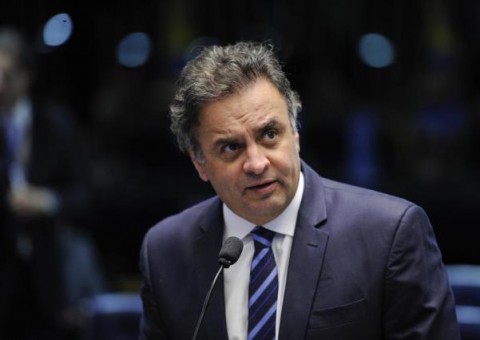 Senadores reagem ao afastamento de Aécio e ministro de STF é acusado de ‘debochar’ do tucano 