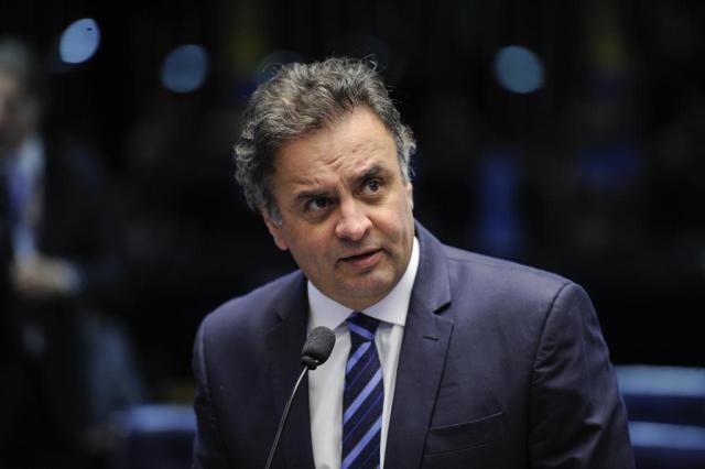 Senadores reagem ao afastamento de Aécio e ministro de STF é acusado de ‘debochar’ do tucano 