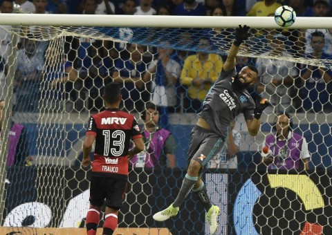 Muralha desabafa sobre defesa nos pênaltis da Copa do Brasil: 'Foi uma estratégia'