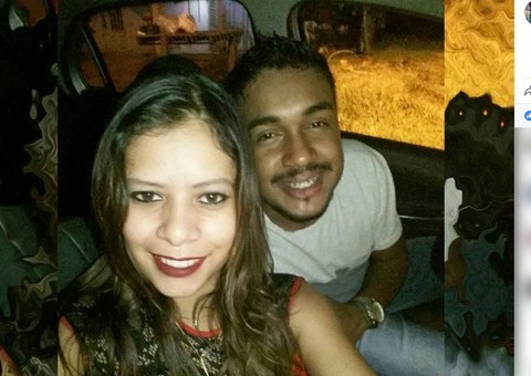 Casal de namorados morre após carro derrubar ponto de ônibus e capotar 