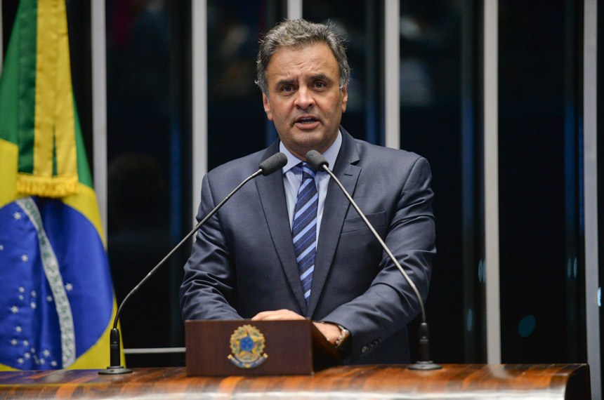 Senadores aprovam pedido para que plenário revise decisão do STF sobre Aécio