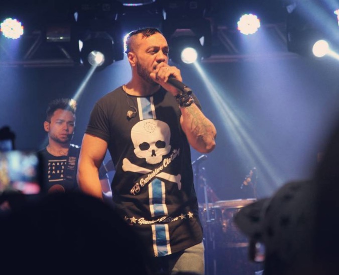 Belo é chamado de ‘bandido’ por dona de imóvel que o acusa de não pagar aluguel