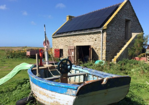 Governo procura desesperadamente um casal para cuidar de ilha deserta