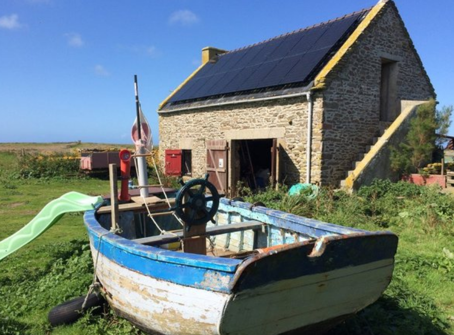 Governo procura desesperadamente um casal para cuidar de ilha deserta