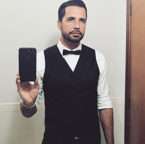 Latino tem prisão decretada e agentes estão na sua cola