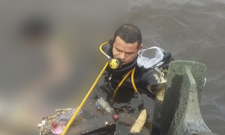 Adolescente morre ao cair de embarcação em porto de Manaus