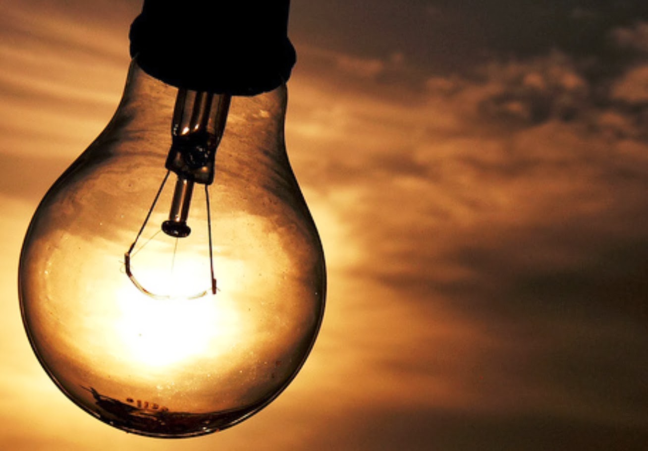 Somente em 2017, milhares de ligações clandestinas são registradas em Manaus