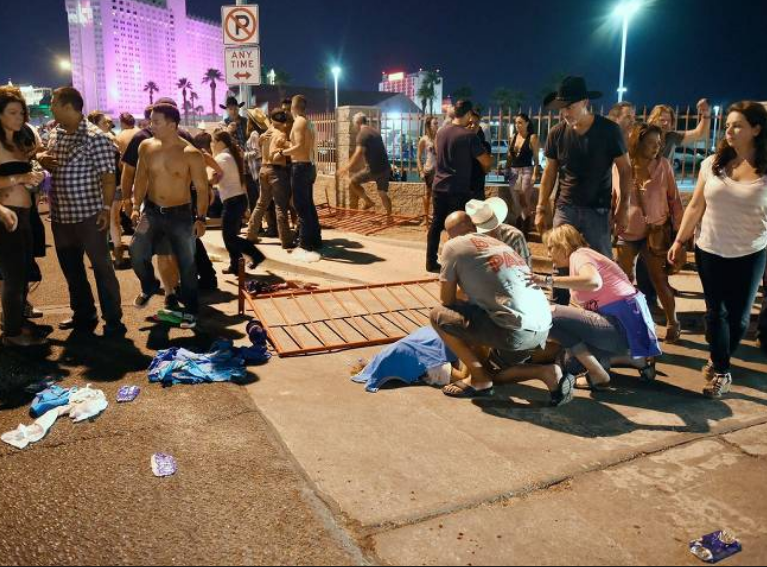 VÍDEO: Idoso metralha e mata pessoas durante show em Las Vegas