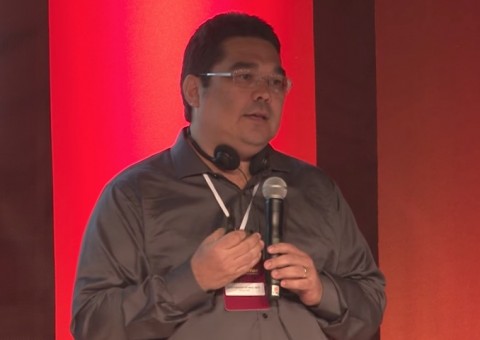 Saiba quem é o secretário de educação escolhido por Amazonino