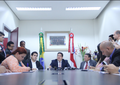 TCE-AM recupera processos eletrônicos após pane no sistema causada por servidores 