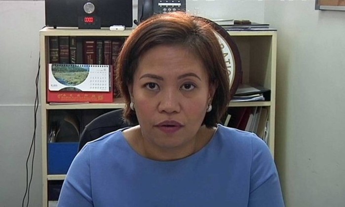 Namorada do atirador de Las Vegas volta para os EUA 