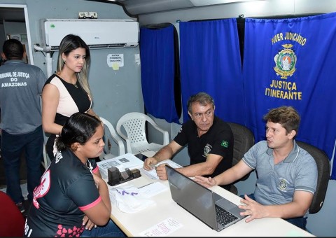 Justiça Itinerante oferece divórcio gratuito em Manaus 
