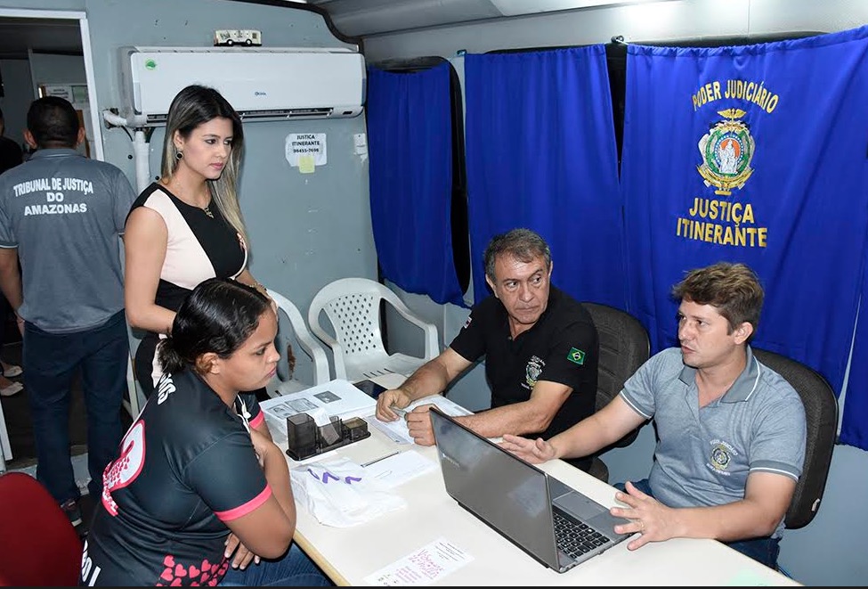 Justiça Itinerante oferece divórcio gratuito em Manaus 