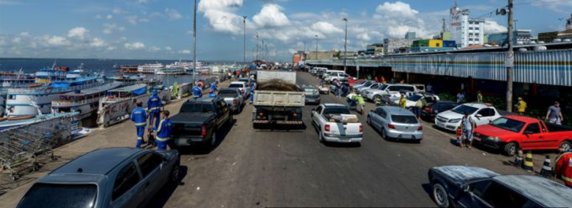 Homem é espancando até a morte em feira de Manaus