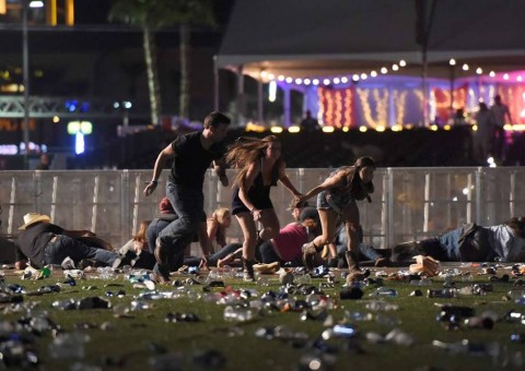 Em Las Vegas, duas cidades em convívio com a dor