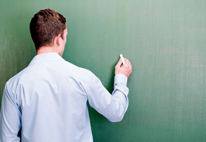 Coari paga primeira parcela do abono salarial dos professores 