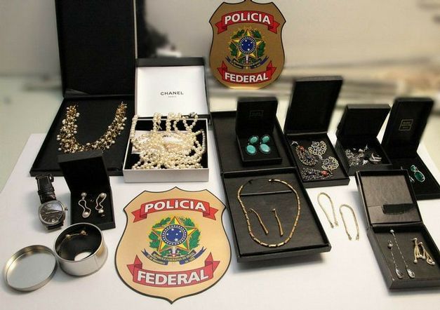 Joalheria que vendia para Cabral fecha acordo de delação premiada  