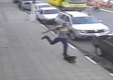 Homem é preso suspeito de agredir a própria mãe de 84 anos 