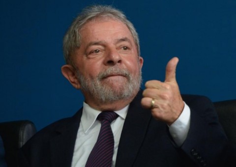 MPF pede aumento da pena de Lula no processo do tríplex 
