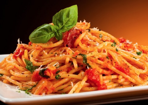 Isat abre vendas para almoço beneficente ‘Loucos por Massa’