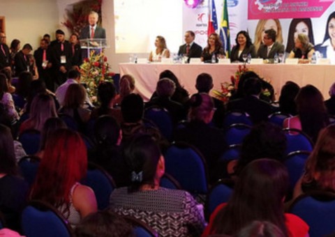 Em Manaus, fórum de empreendedorismo destaca atuação da mulher 