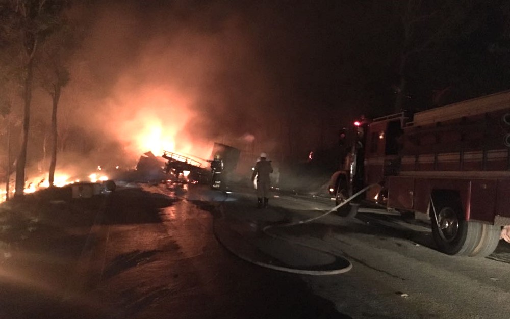 Acidente em rodovia mata quatro pessoas carbonizadas e deixa cinco feridas