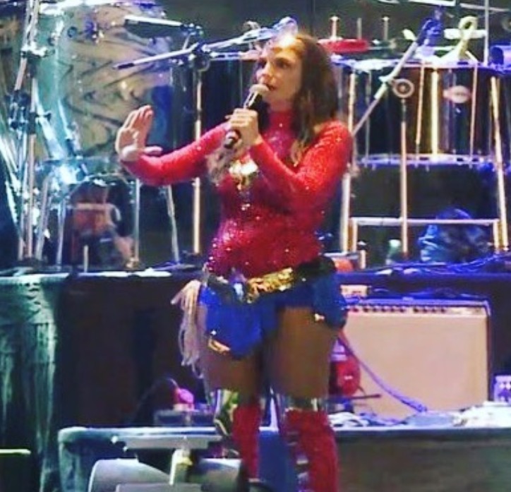 Camarote desaba e deixa 60 feridos durante show de Ivete Sangalo  