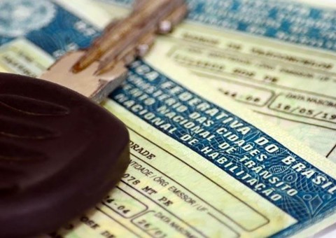 Detran abre inscrições para CNH gratuita no Amazonas nesta segunda