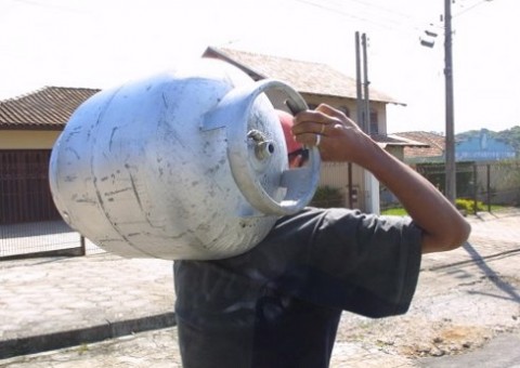 Botija de gás vai ficar mais cara a partir dessa quarta-feira em Manaus
