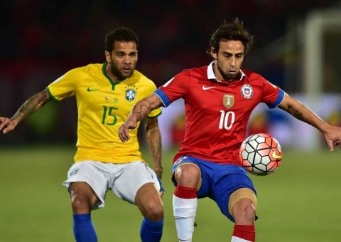 Brasil faz 3x0 e tira Chile nas Eliminatórias da Copa do Mundo. 